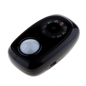 Infrare-Activated Night Vesion Spy Camera 2GB Built-in/Hidden Camera